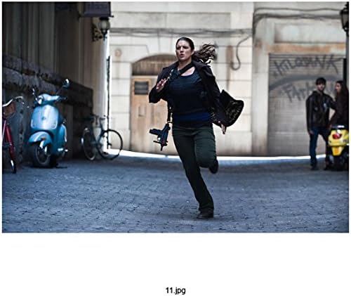 Haywire Gina Carano, mint Mallory Kane futó fegyverrel 8 x 10 Inch-Fotó